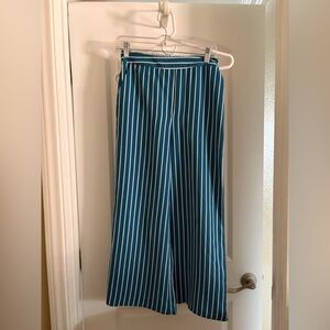 Worthington Cropped wide leg pull on pants blind stripe teal & white
